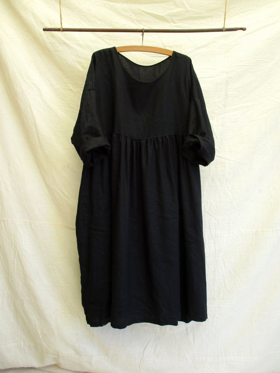 Anna Dress in Black Linen