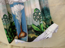 Load image into Gallery viewer, The Art Collection: Slip Skirt in &#39;Tulipa Auricula&#39; Print
