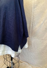 Load image into Gallery viewer, Harriet Top in Navy Antique-Washed Linen
