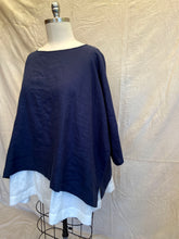 Load image into Gallery viewer, Harriet Top in Navy Antique-Washed Linen
